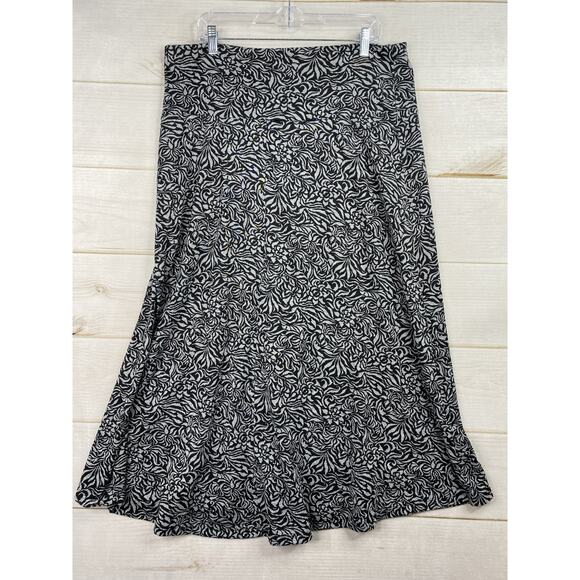 CJ Banks Maxi Skirt 1X Black White Floral Cottagecore Peasant Boho Chic Pull On - Picture 5 of 7